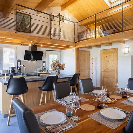 Maison *