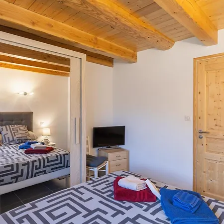 Maison * Le Nayrac